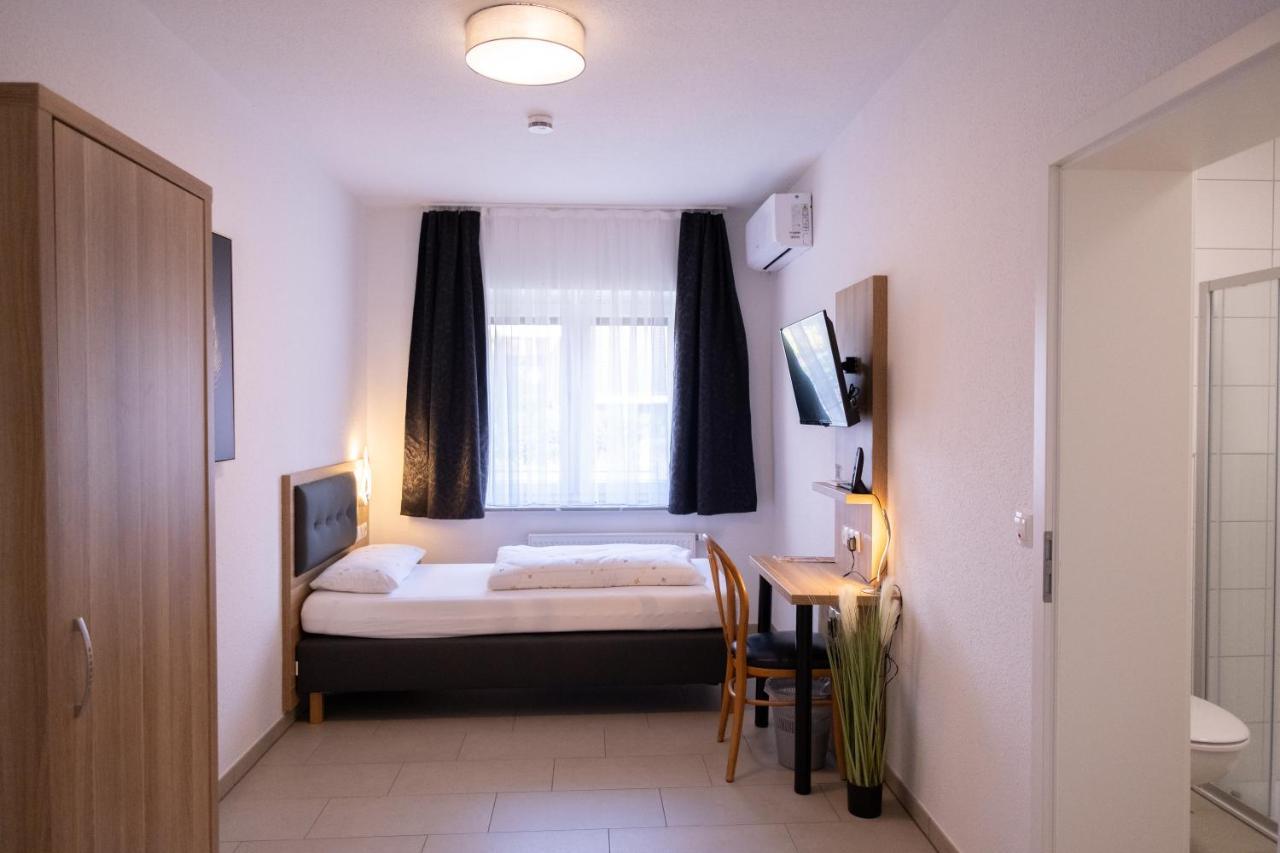 Gap Hotel Langwedel  Chambre photo
